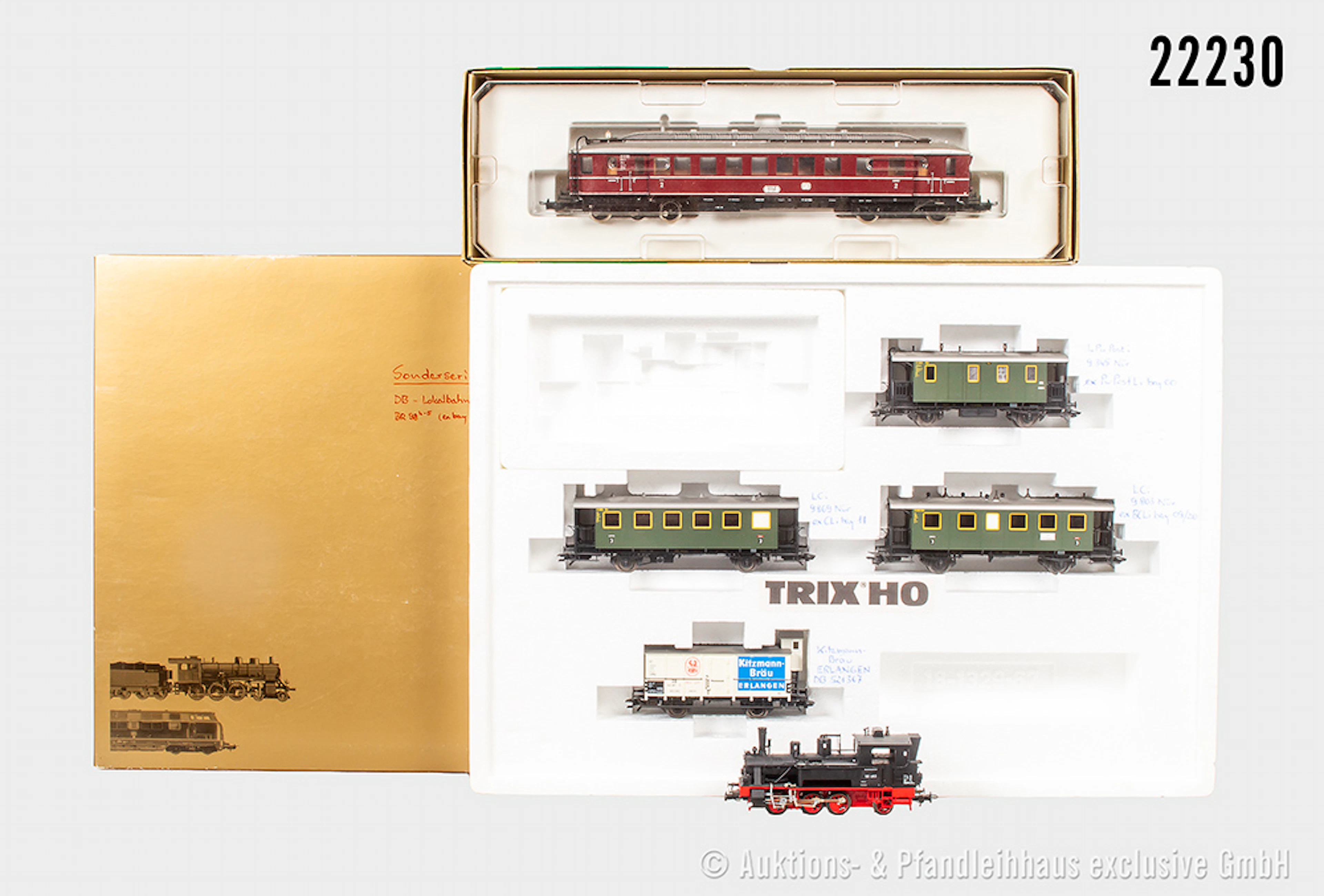 Trix H0: 2468 Dieseltriebwagen, DB, BN VT 62 904 & 21228 Zug-Set
