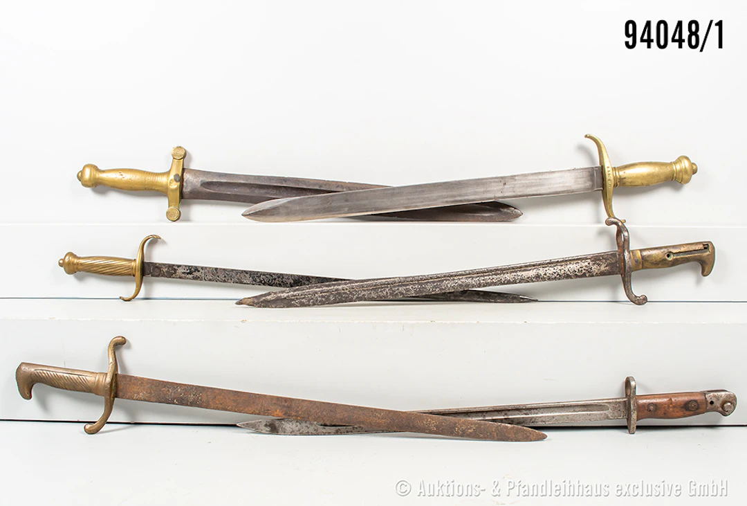Konv. 9 Seitengewehre/Faschinenmesser, versch. Länder und Epochen