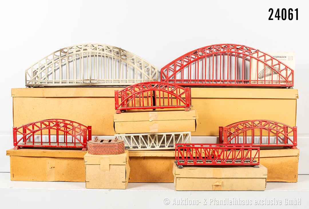 Märklin H0: Brückenelemente 2x 467/2, 2x 466, 3x 467, 467 P30, Z 1-2, OVP