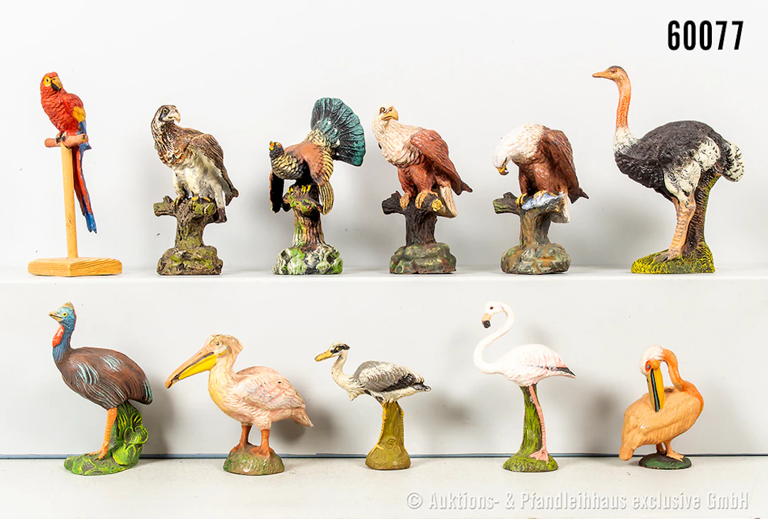 Federtiere, u.a. Papagei, Strauß, Weißkopfseeadler, Pelikan, Masse