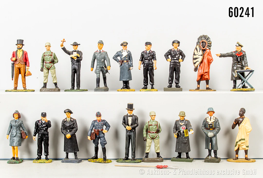 Figuren NK, u.a. Panzerkommandanten, Fallschirmspringer, General
