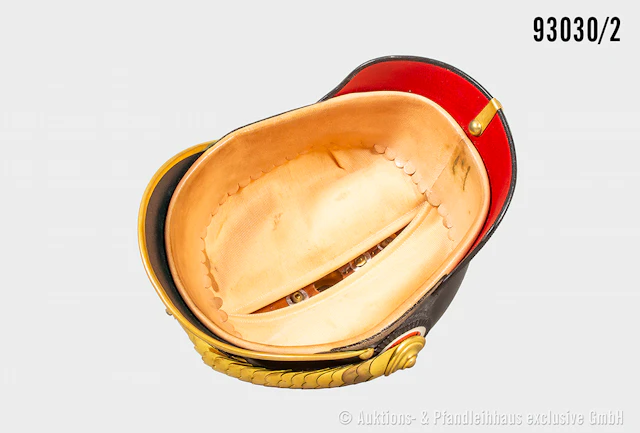 Preußen, Pickelhaube für Fähnriche der Feldartillerie, komplett mit
