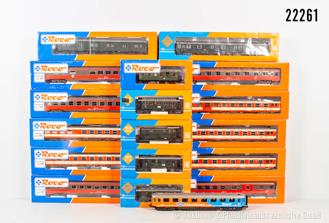 Roco H0: 18x Reisezugwagen, AC, Z 1-3, 17x OVP