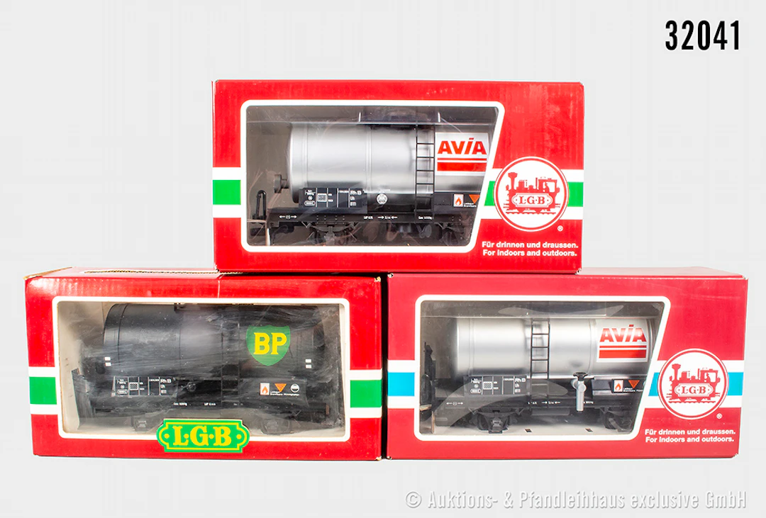 3x LGB Spur 2m Kesselwagen, RhB: 2x 45405 "Avia", 4040 B "BP" Z 1-2, OVP