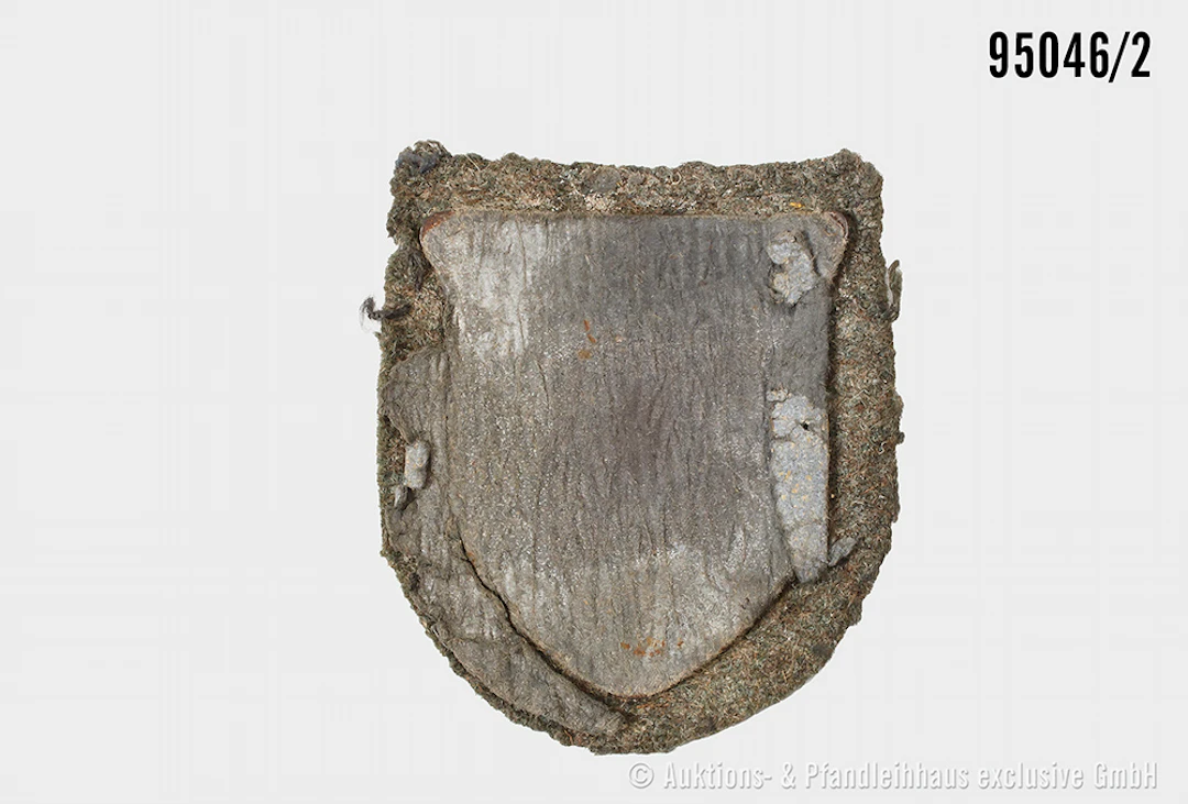 Nachlass eines Obergefreiten im Artillerie-Regiment 85, Kubanschild