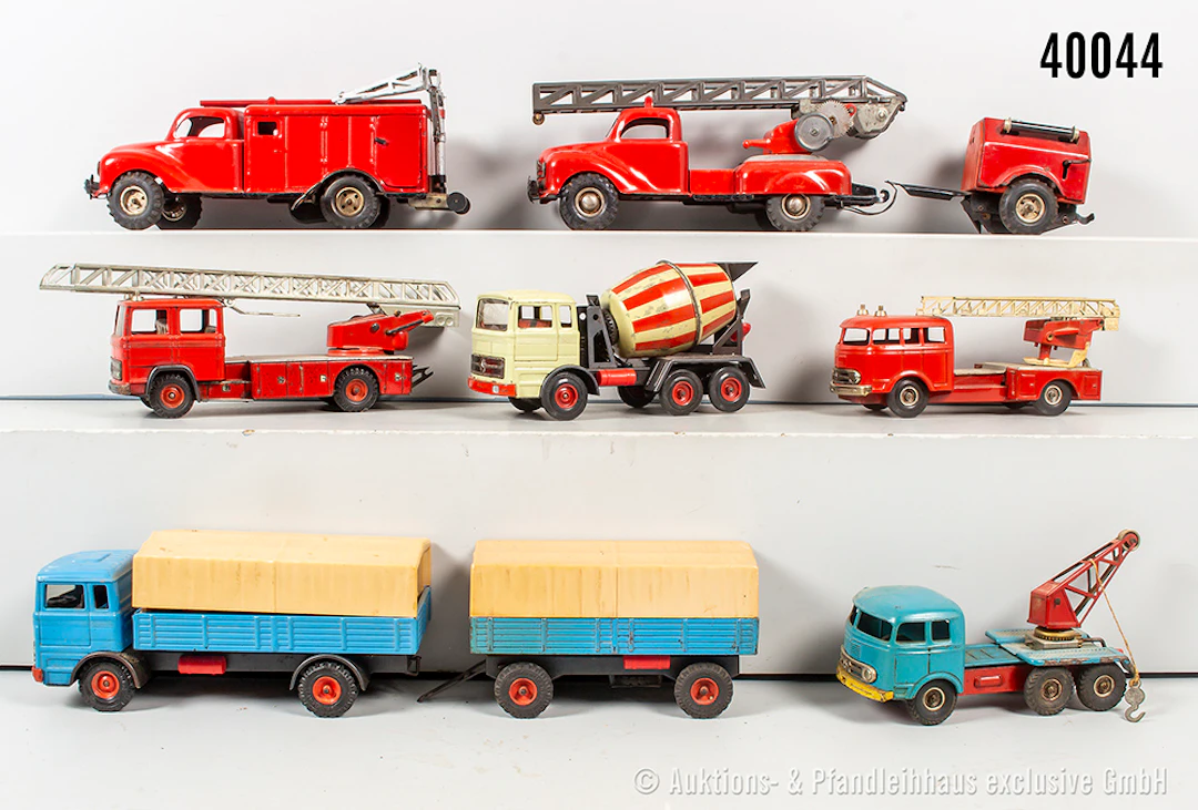 Gama/ CKO Kellermann Modellfahrzeuge, dabei Feuerwehr, Lkw, Betonmischer