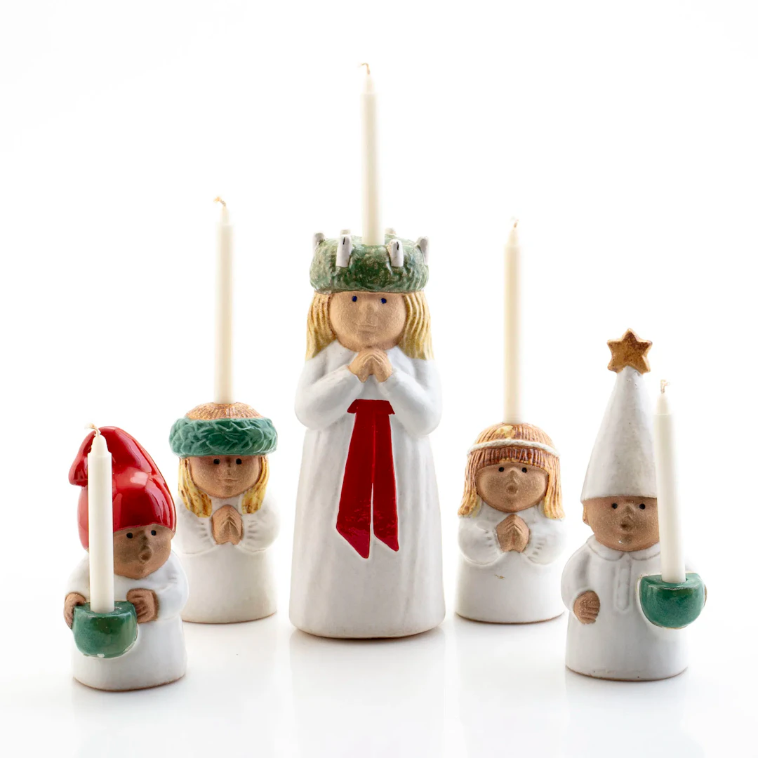 LISA LARSON, 5 st, Luciatåg/advent