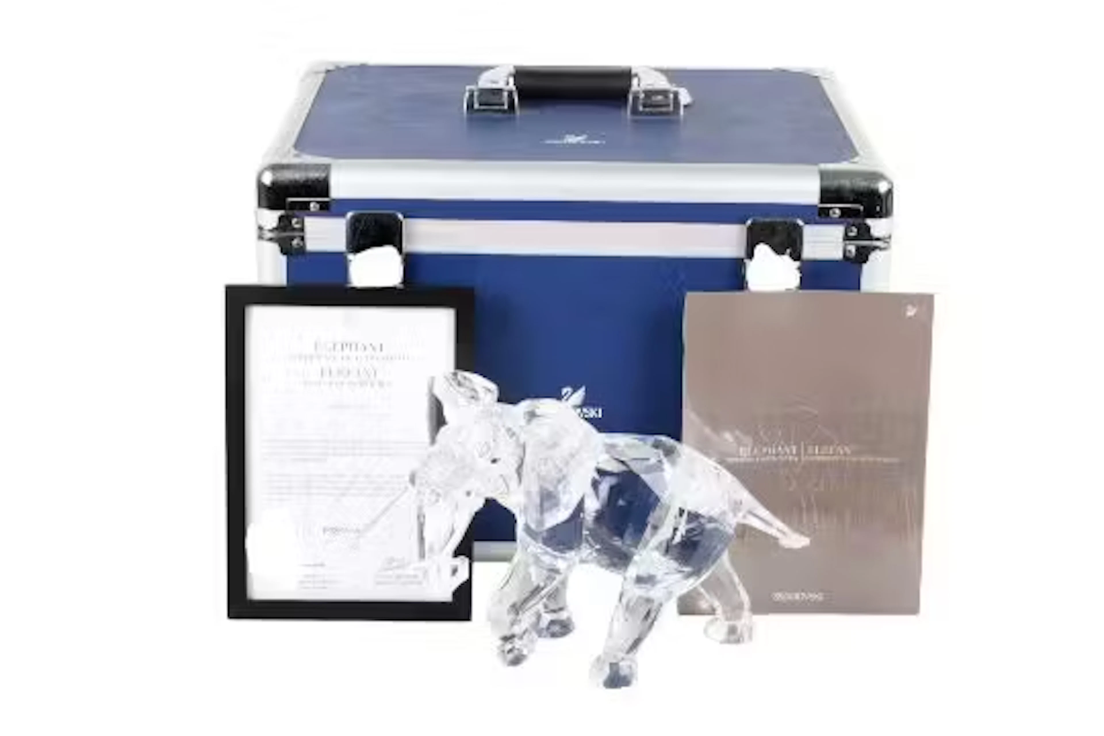 A large limited edition Swarovski crystal elephant. No. 431/10000.