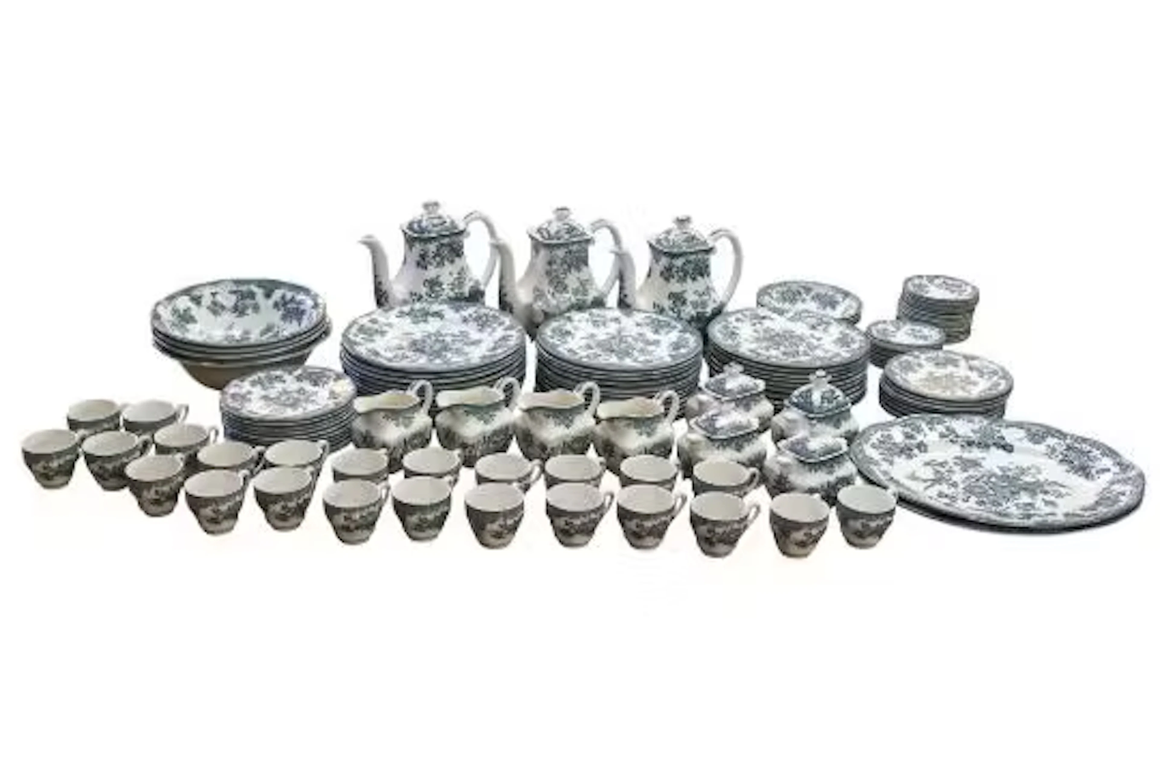 A quantity of Encoch Wedgwood Tunstall Ltd Asiatic Pheasants china tableware.