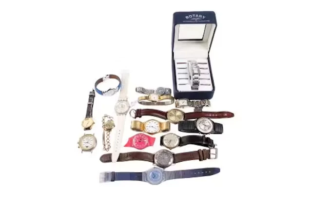 A collection of ladies' and gentlemen's watches.