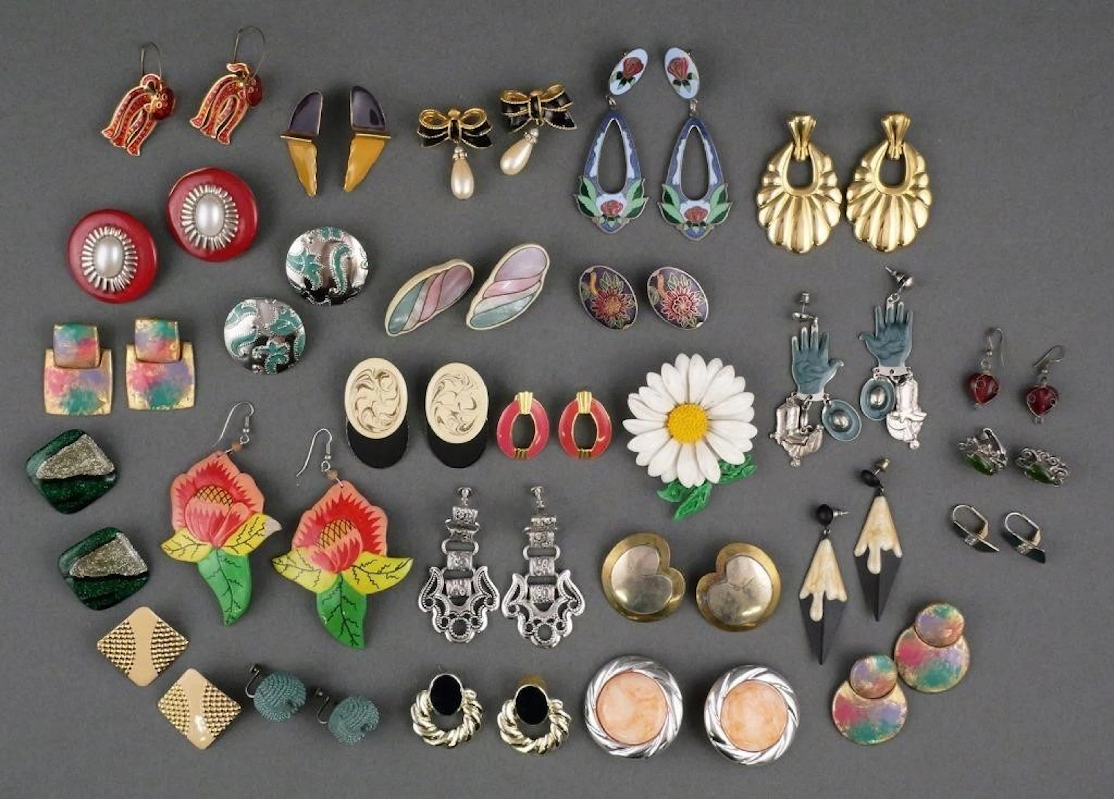 Tray Lot of Earrings