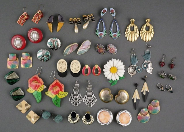 Tray Lot of Earrings
