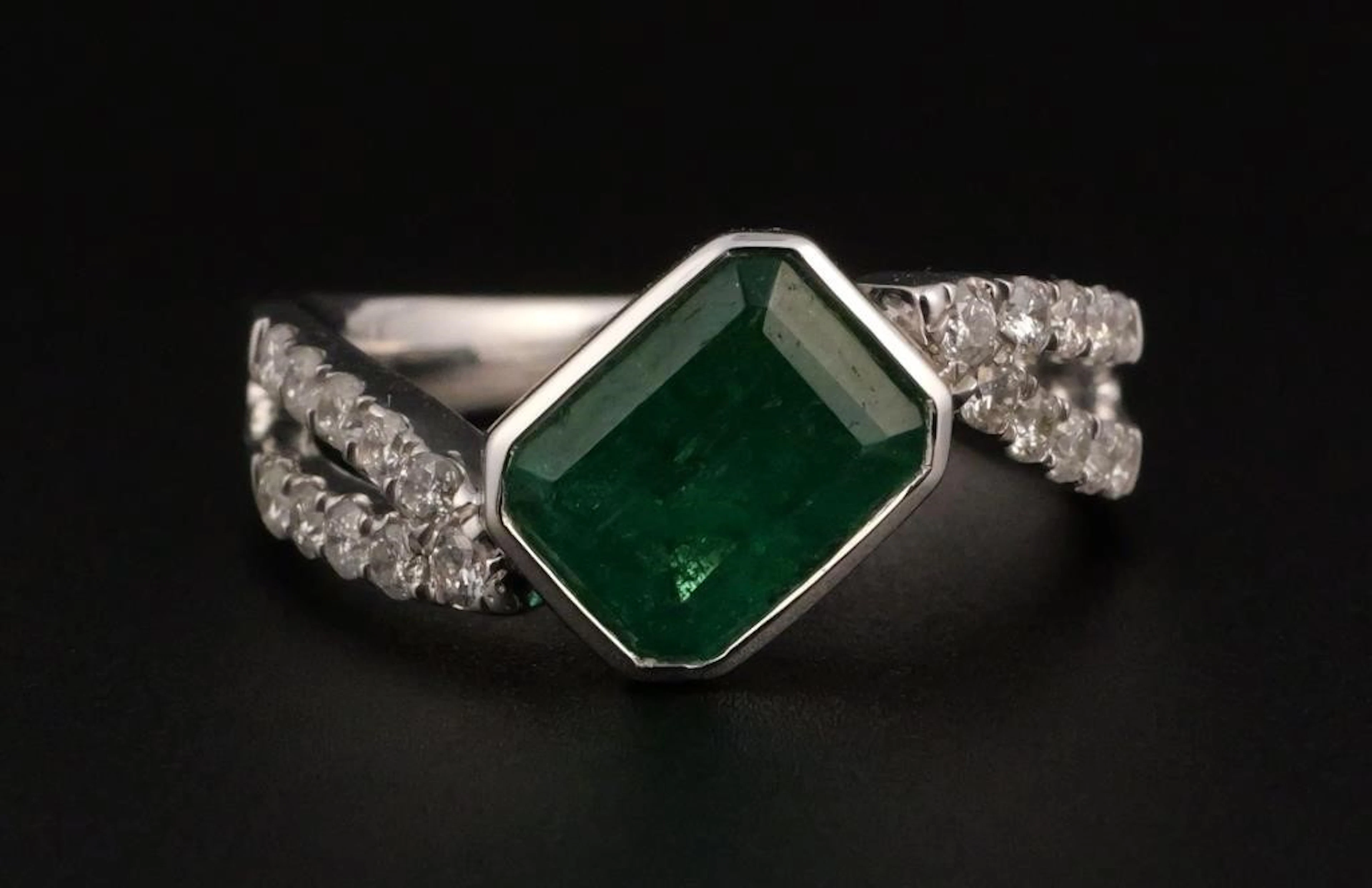 1.59ct Emerald Diamond Platinum Ring Size 7