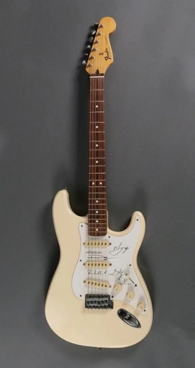 Fender Stratocaster Electric Guitar w/ Case