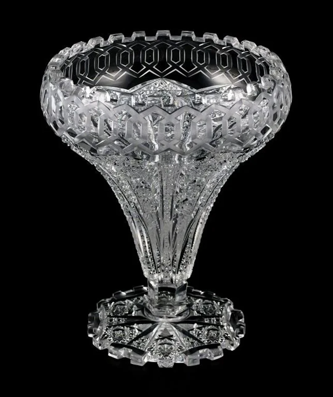 Meriden "Alhambra" ABP Vase 10-1/4"H