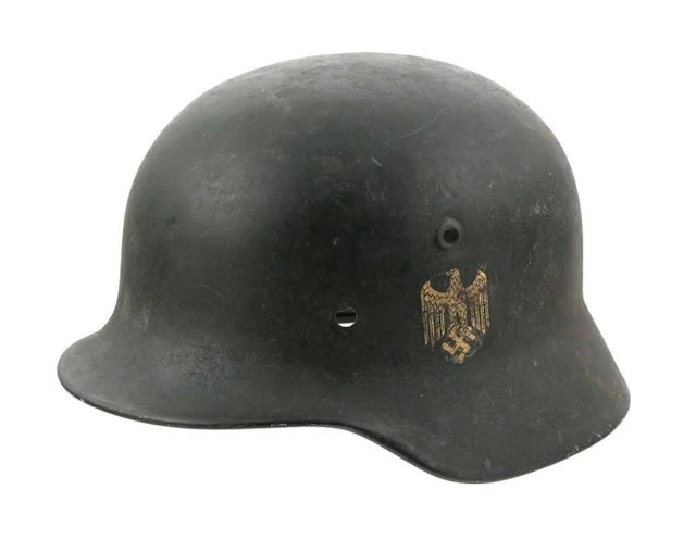 German World War II Heer M40 Single Decal Helmet