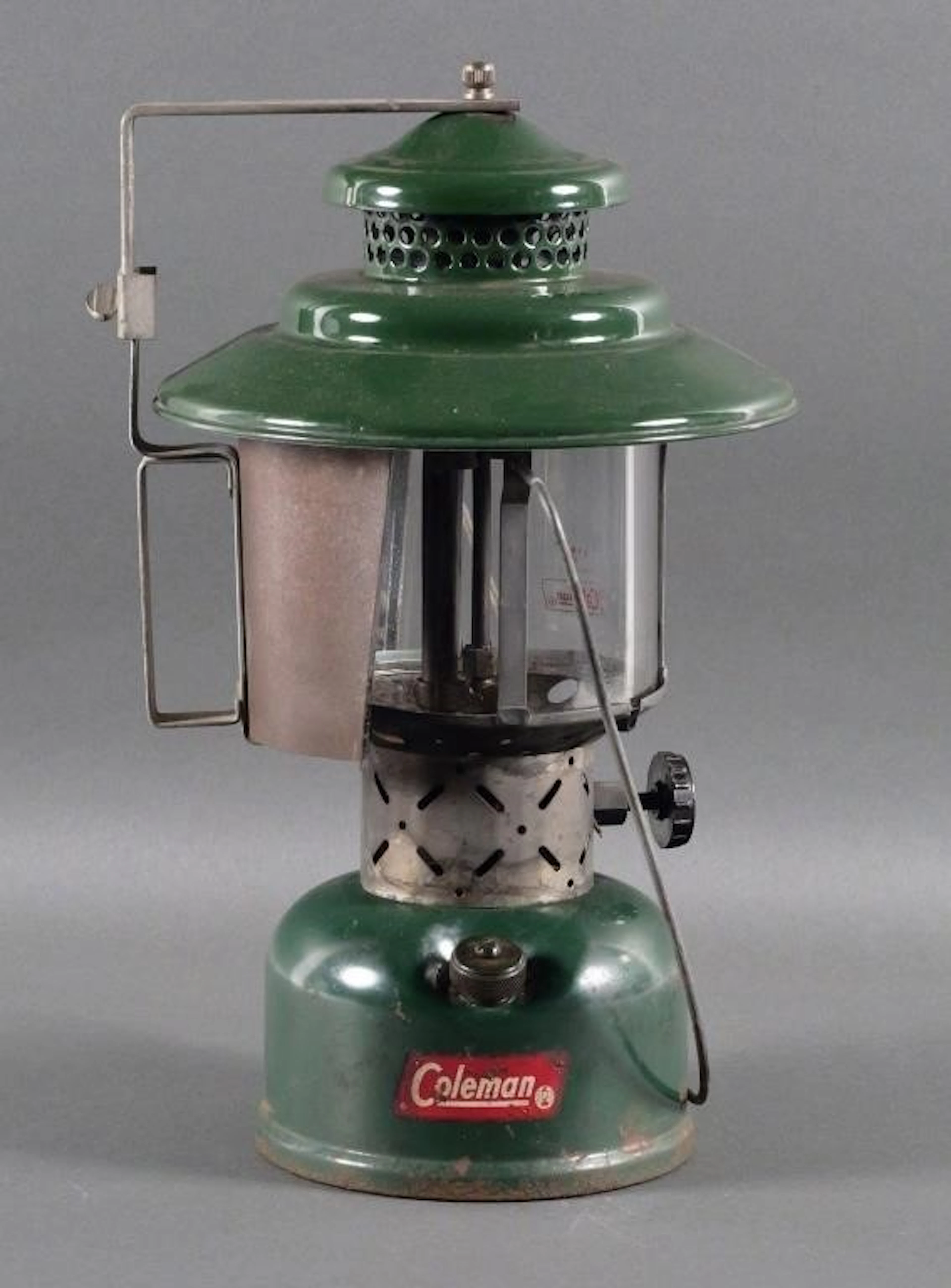 Coleman 228E Big Hat Gas Lantern w/ Reflector
