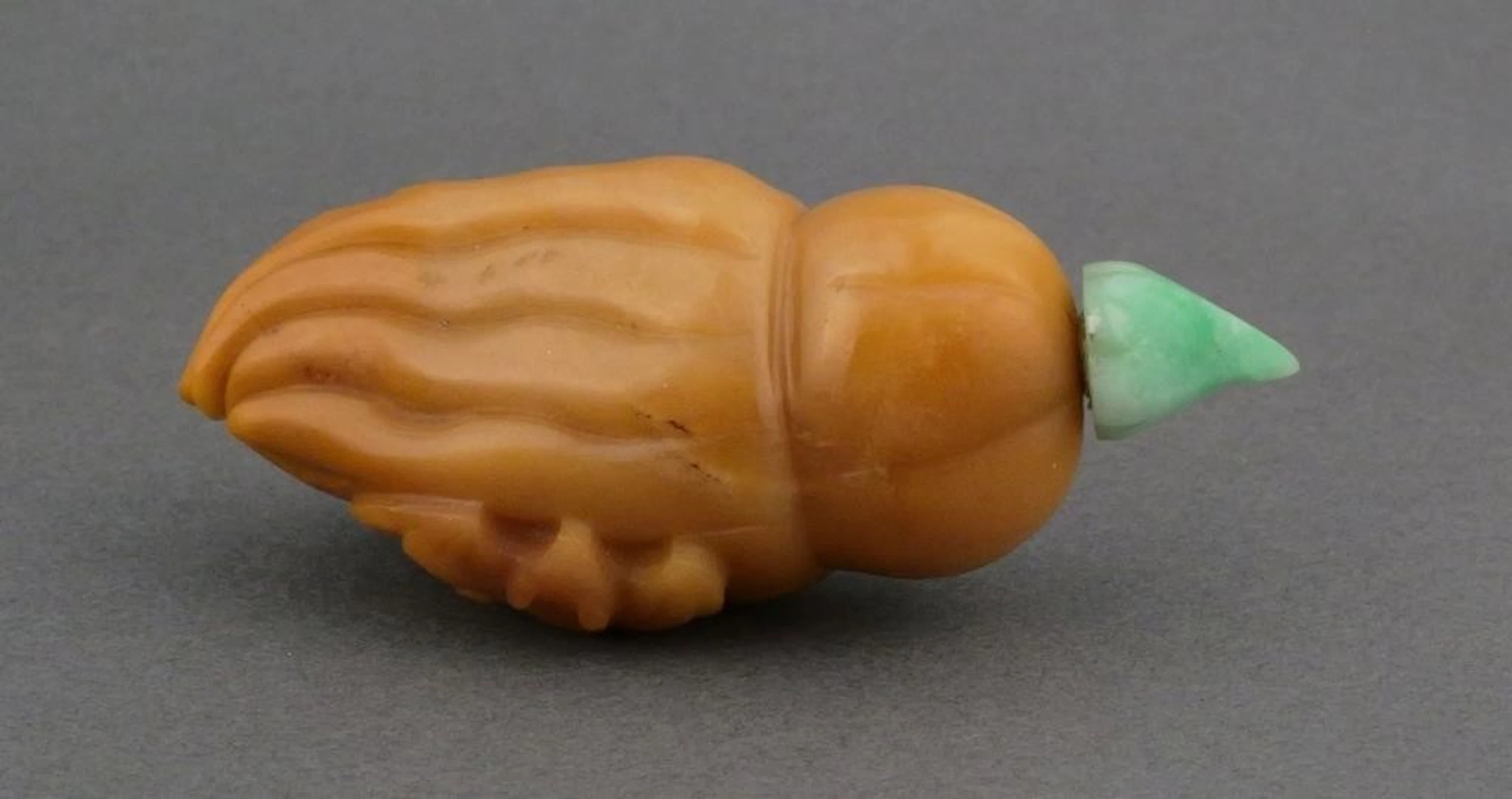 Yellow Jade Snuff Bottle