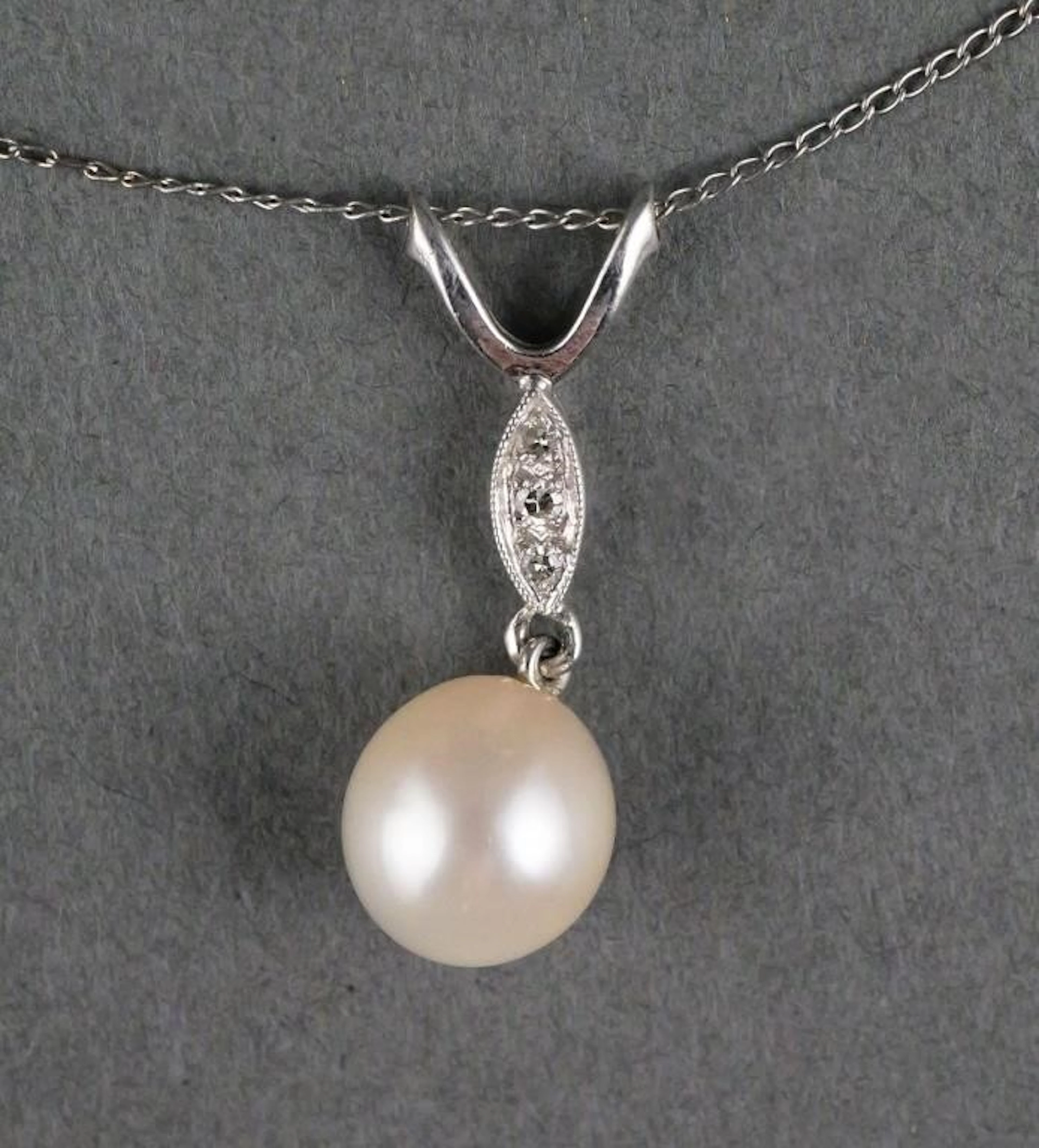 14KT Gold and Pearl Necklace