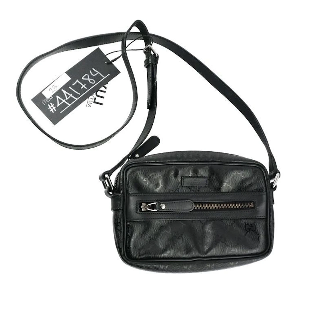 GUCCI GG implementation Crossbody Pochette