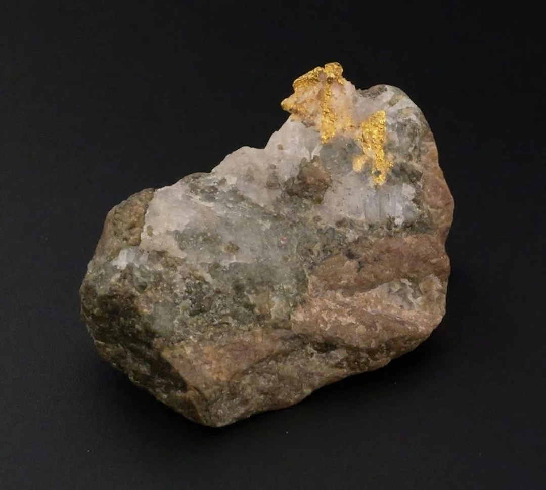 22KT Gold Nugget Ore Quartz Specimen