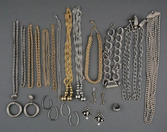 Tray Lot of Silver and Gold Toned Belts/Jewelry