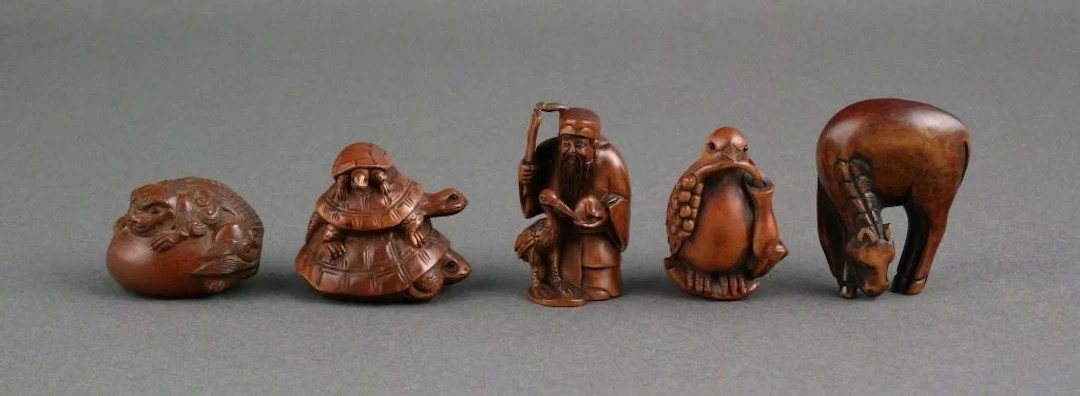 (5) Signed Boxwood Netsuke