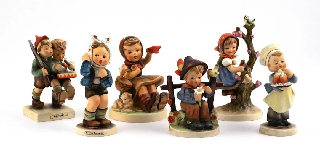 (6) Hummel Figures
