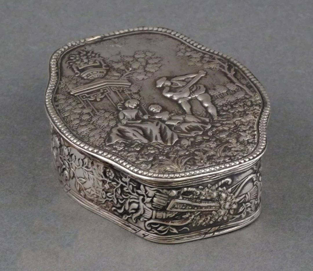 Antique Sterling SIlver Snuff Trinket Box