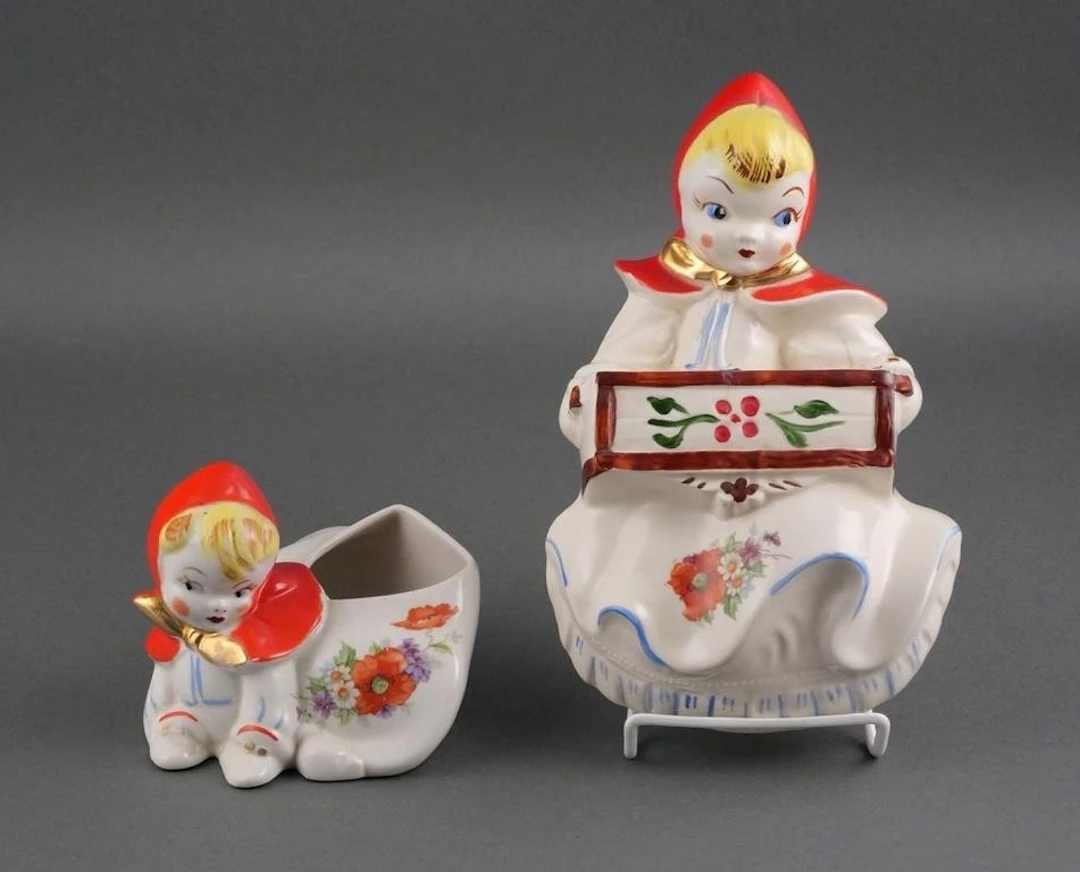 Vintage Hull Little Red Riding Hood Planters