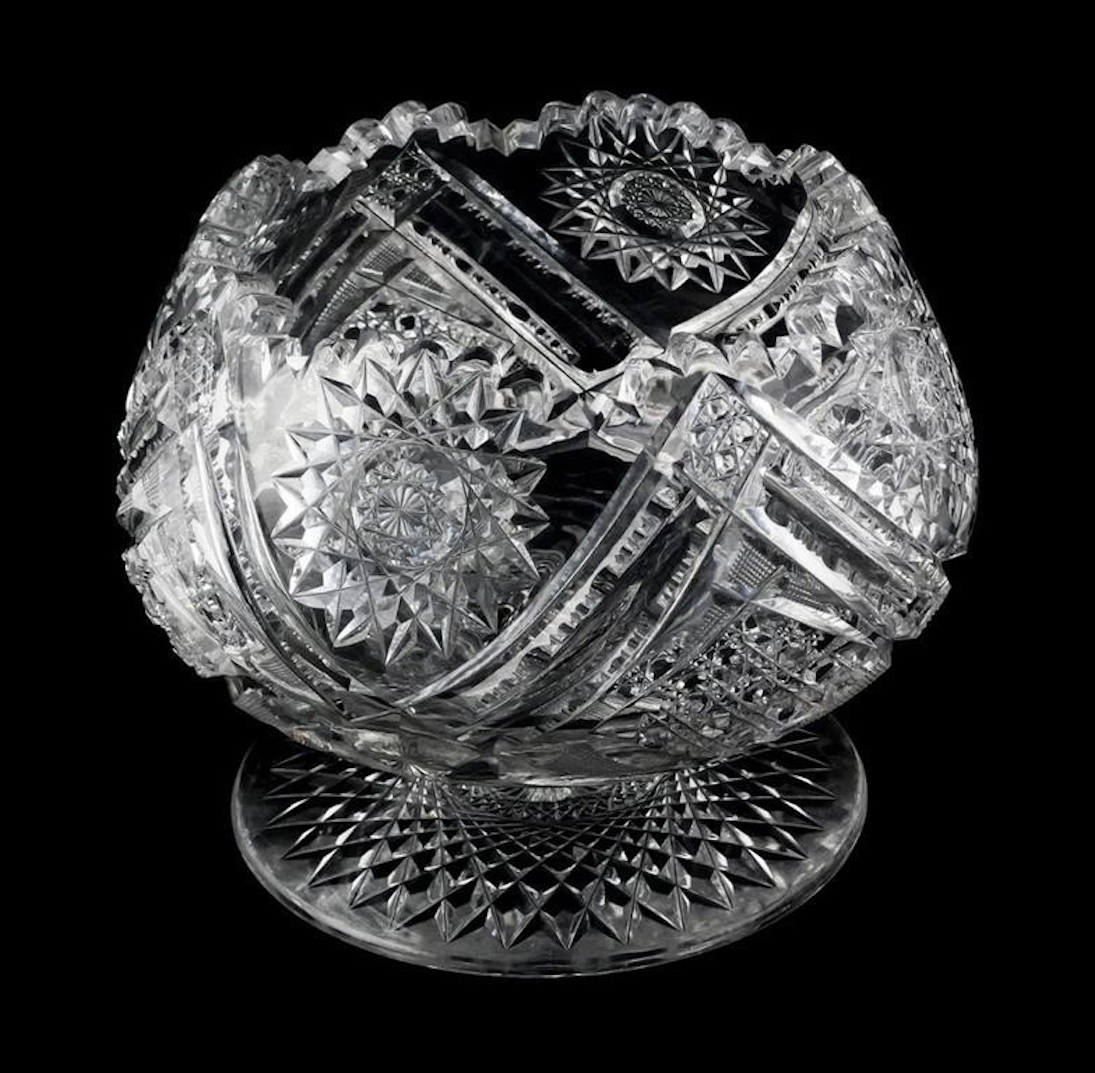 Straus Fatima Pedestal Bowl