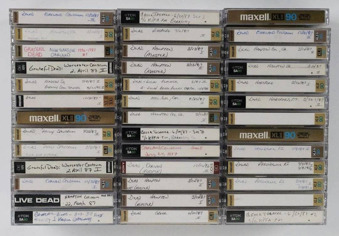 (39) Grateful Dead Live Cassette Tapes 1987
