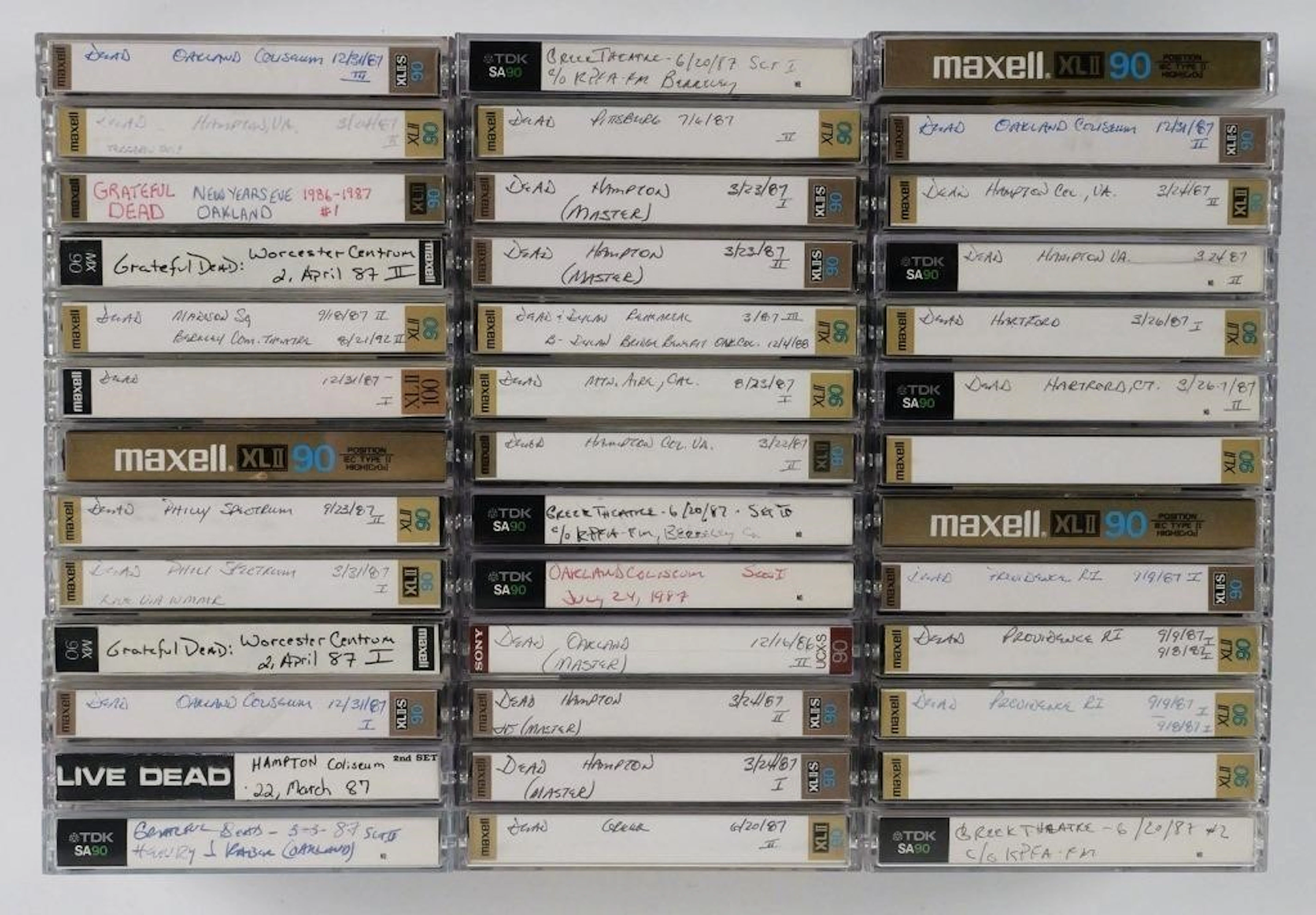 (39) Grateful Dead Live Cassette Tapes 1987
