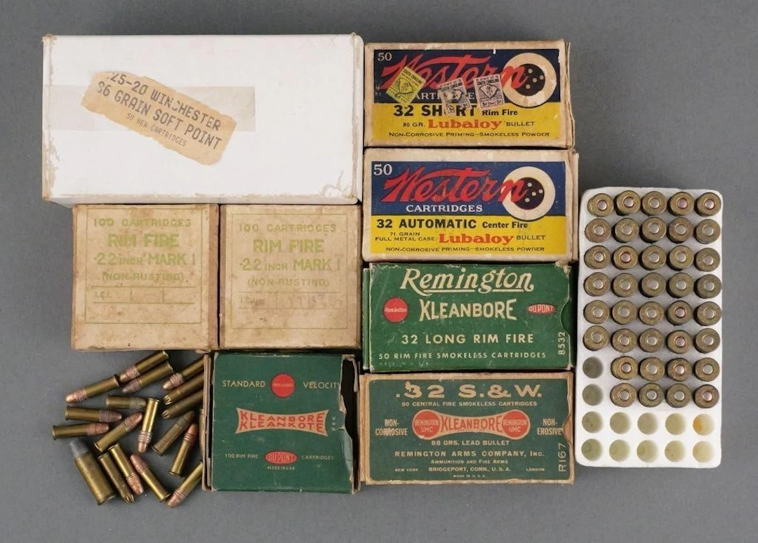 Assorted Vintage .22, .25-20 & .32 Caliber Ammo