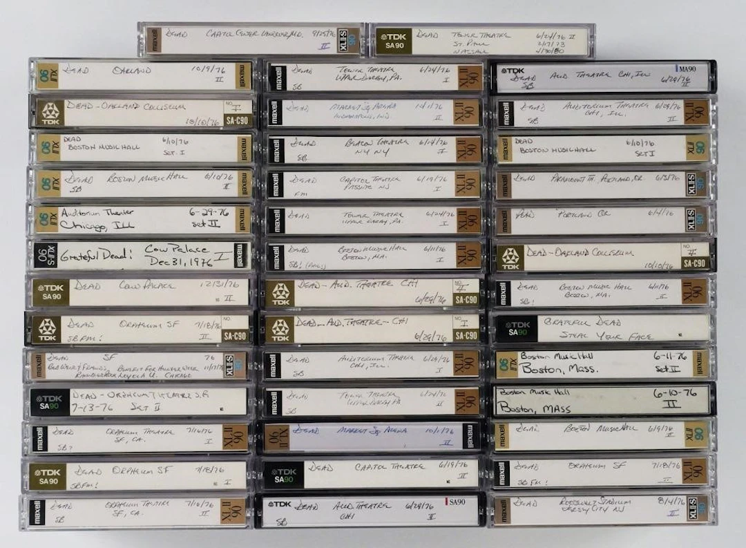 (42) Grateful Dead Live Cassette Tapes 1976