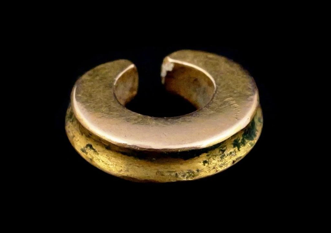 14KT Gold Ecuadorian Nose Ring Pre Columbian
