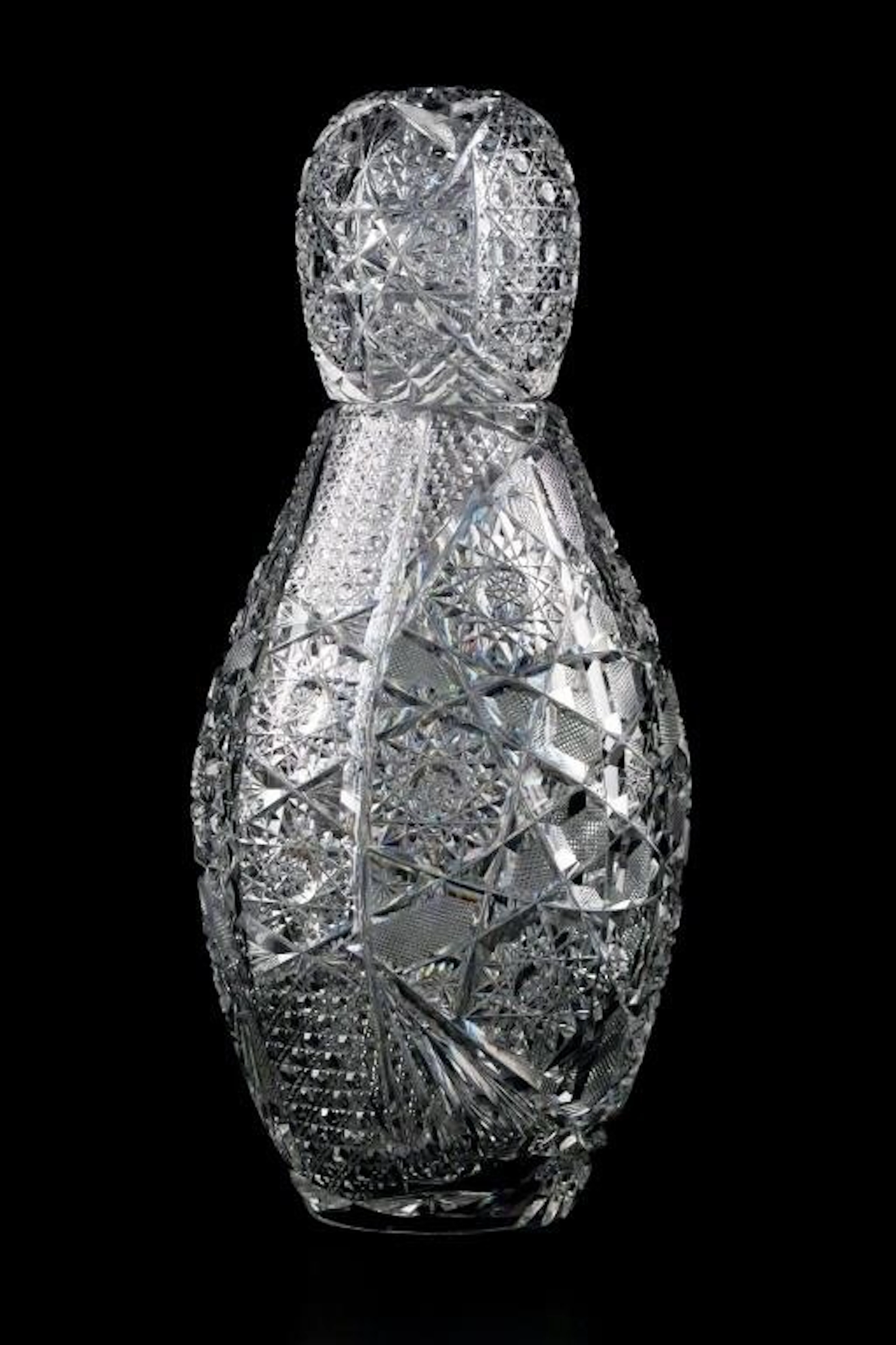ABCG Decanter Bowling Pin Shape