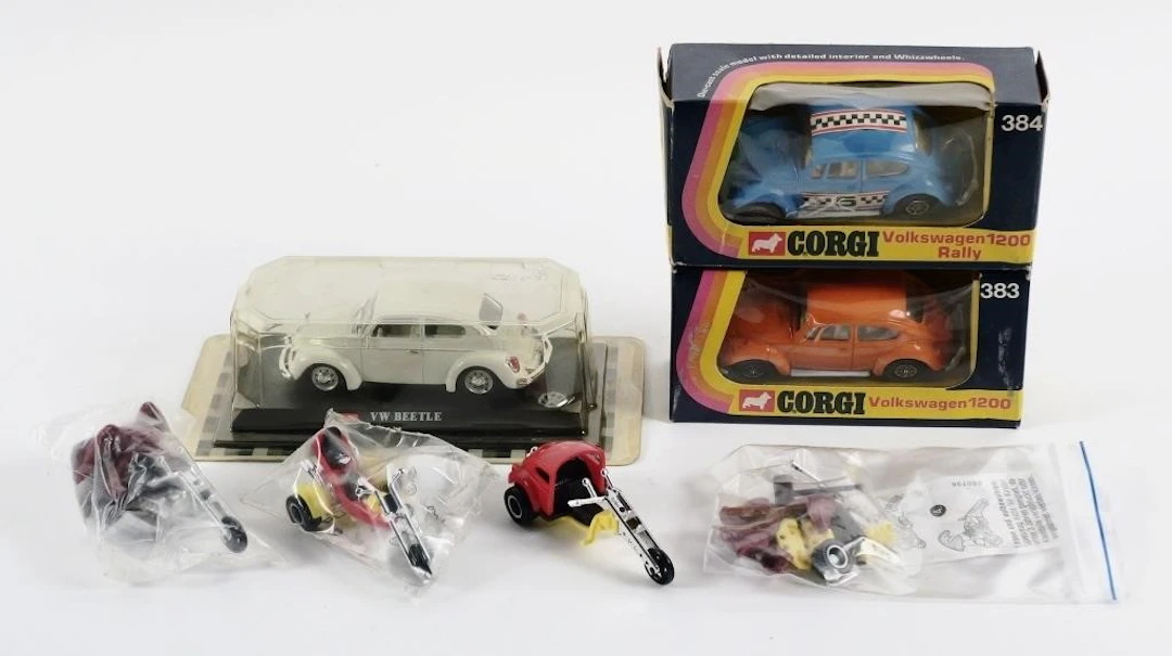(7) Vintage Corgi & Kinder Egg Toy Vehicles