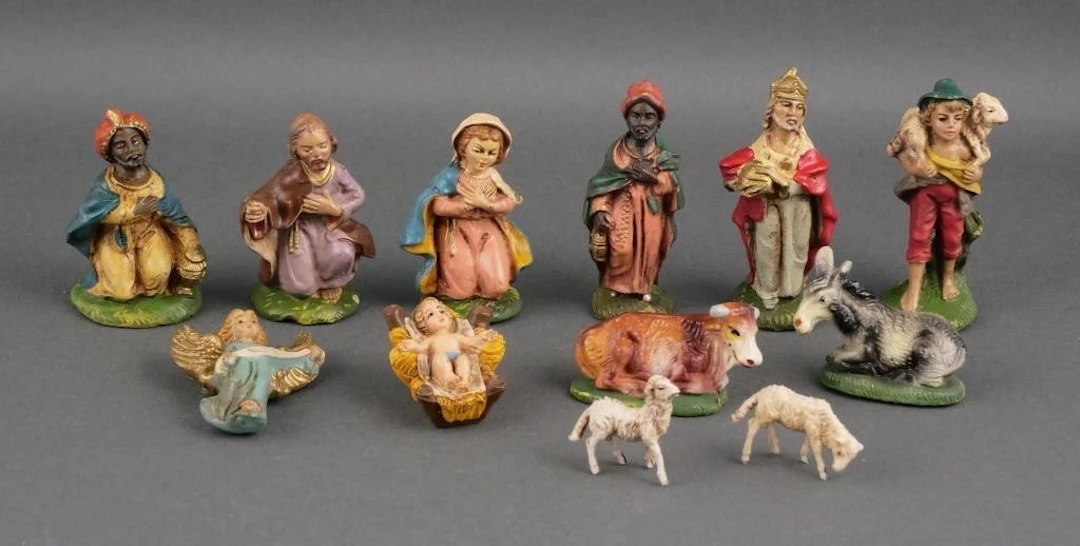 (12) Nativity Scene Figurines & Animals