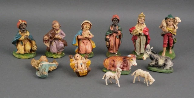(12) Nativity Scene Figurines & Animals
