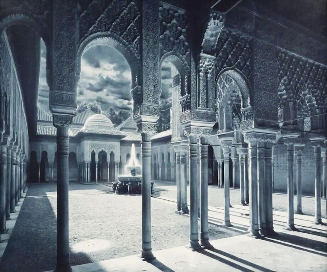 1920s Alhambra Court of Lions Large Photograph