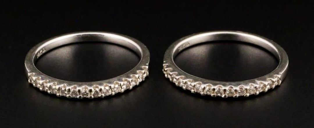 14K White Gold Diamond Wedding Band Set