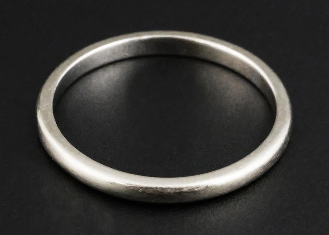 14K White Gold Ring