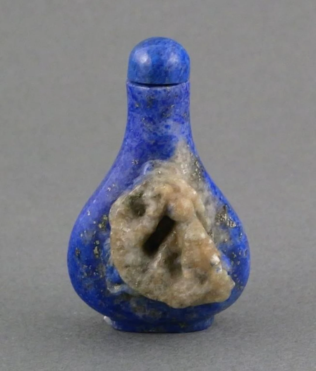 Lapis Lazuli Snuff Bottle W/ Dragon