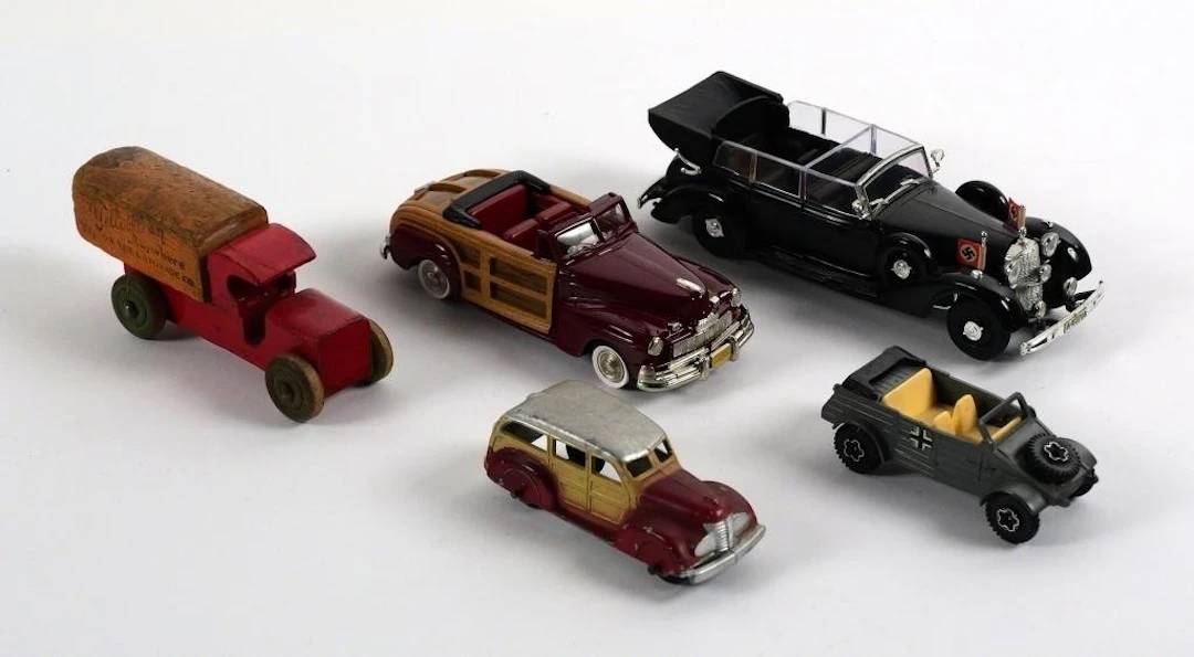 (4) Vintage Diecast & Wooden Toy Vehicles