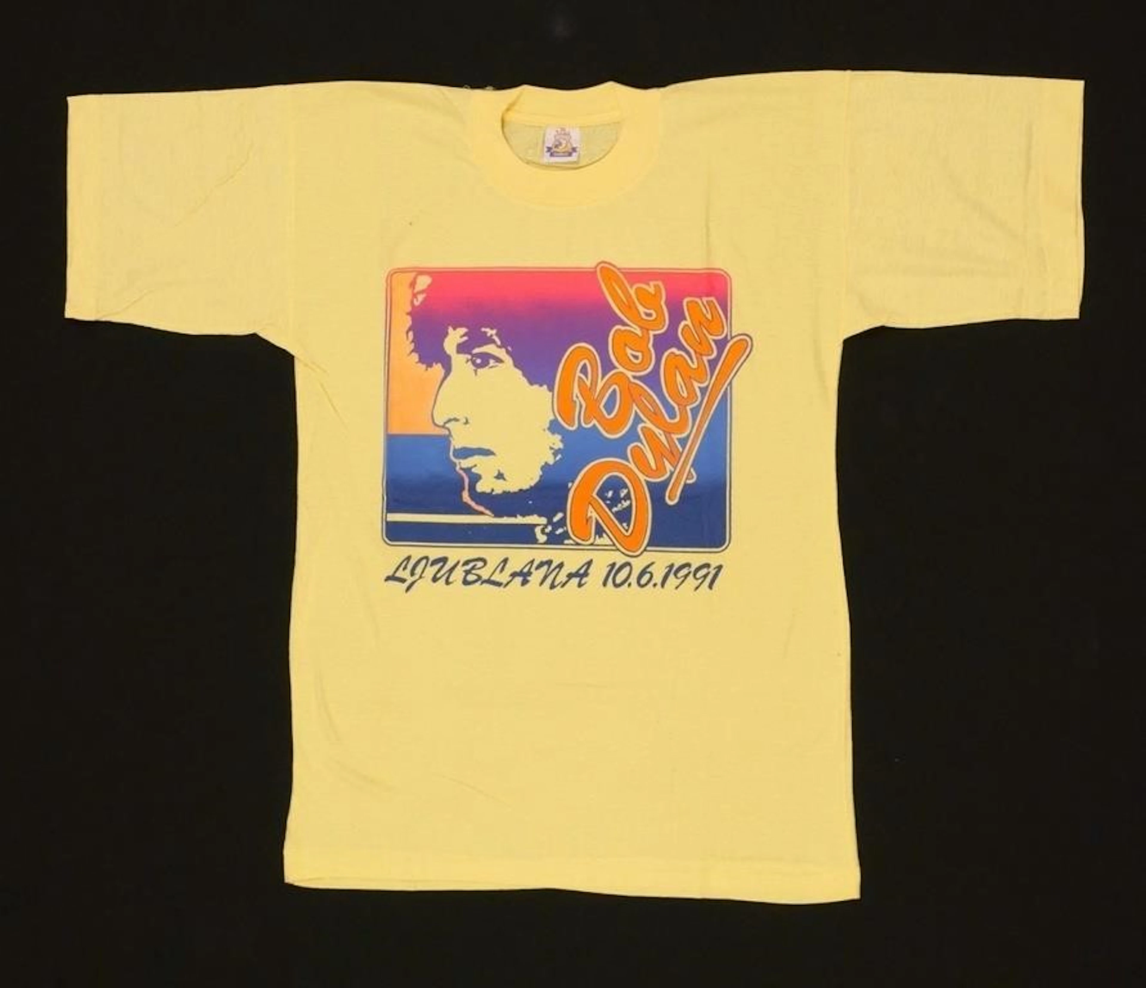 Vintage 1997 Bob Dylan Long Beach T-Shirt XL