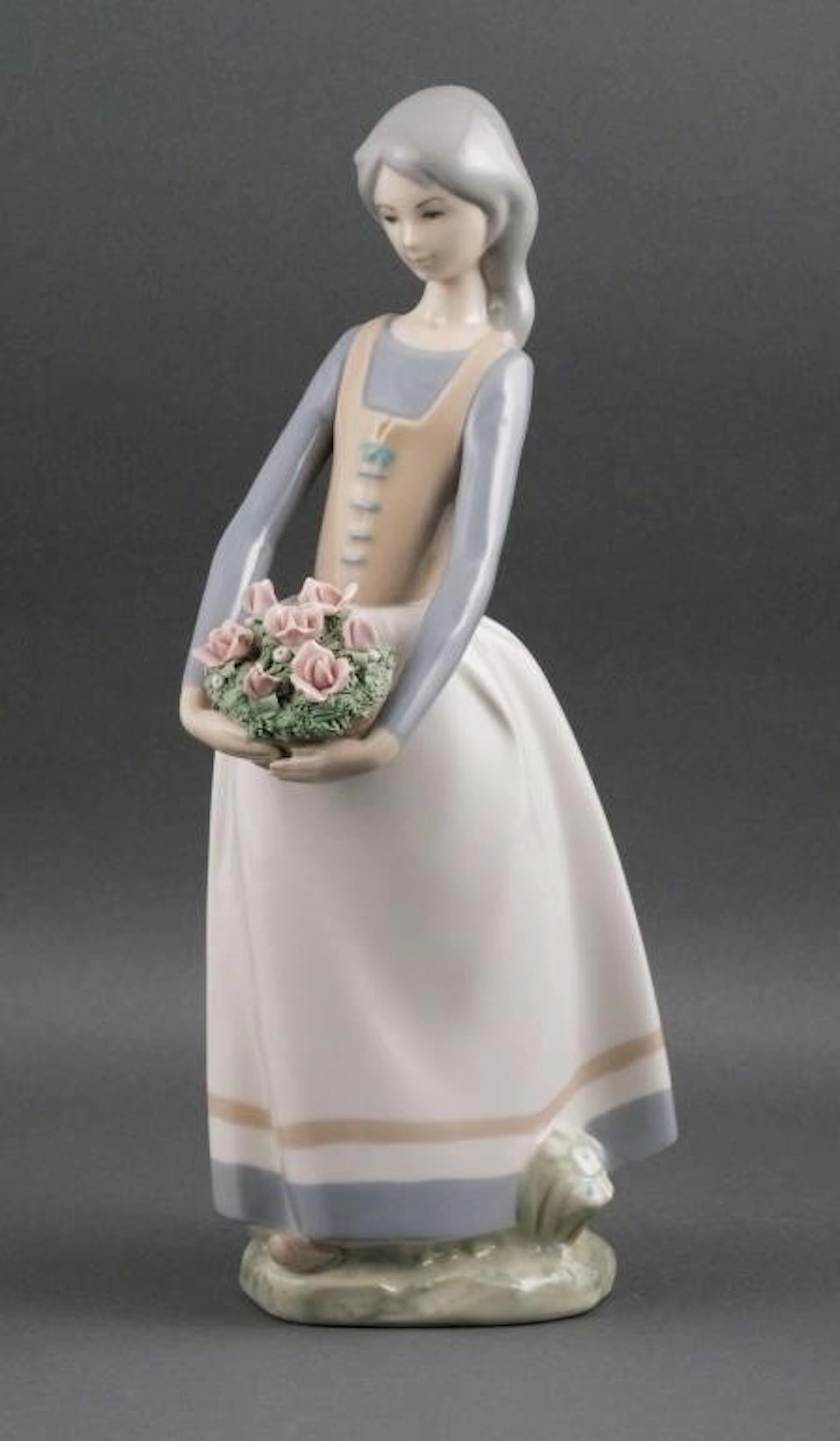 REX Valencia Spanish Porcelain Girl Figurine