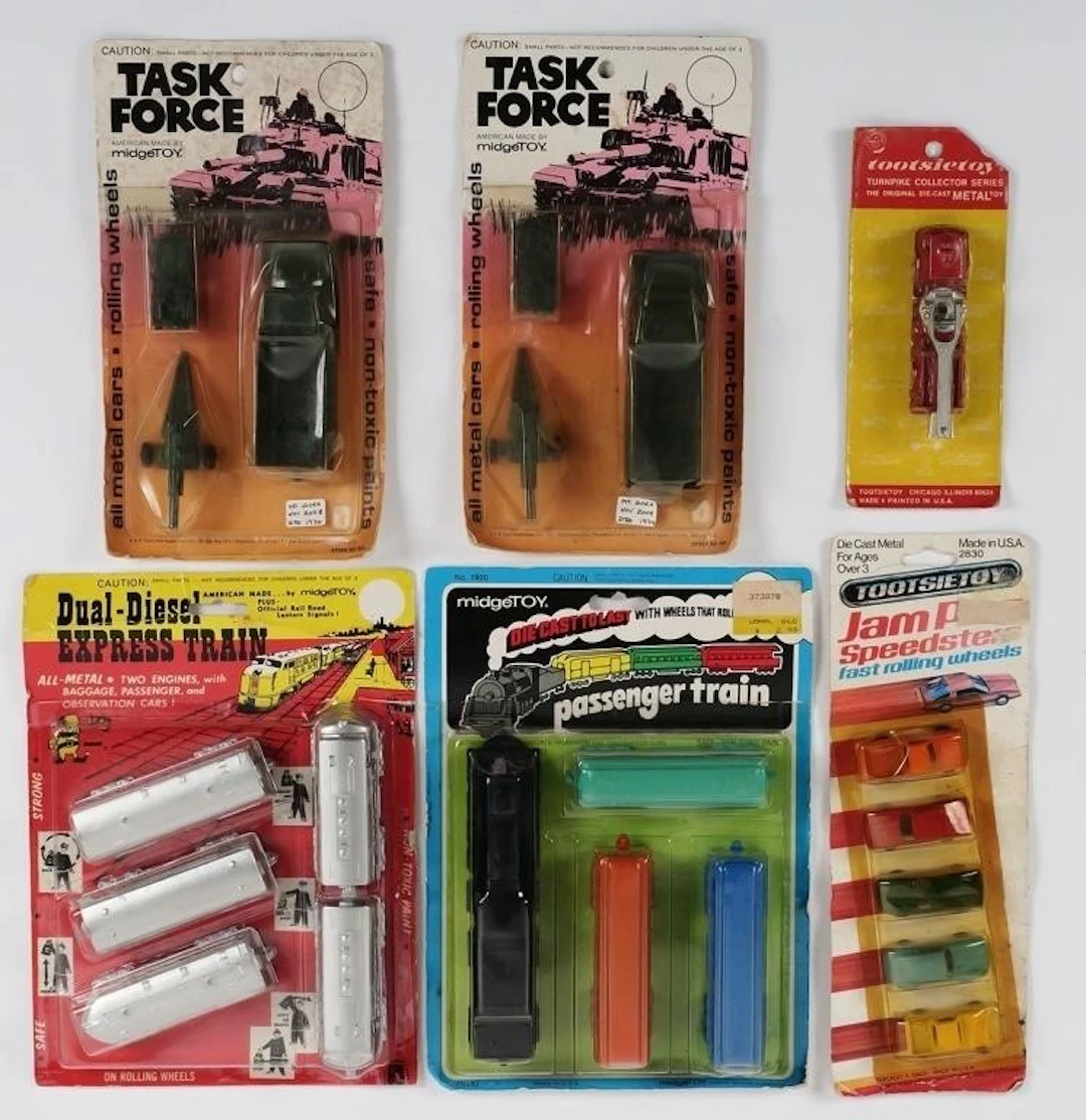 (6) Vintage Midgetoy & Tootsietoy MOC Packs