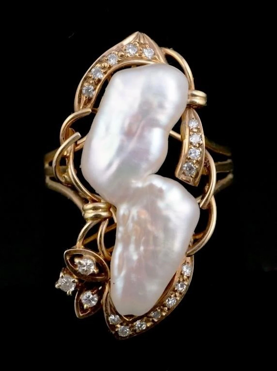 14K Gold Baroque Pearl & Diamond Ring