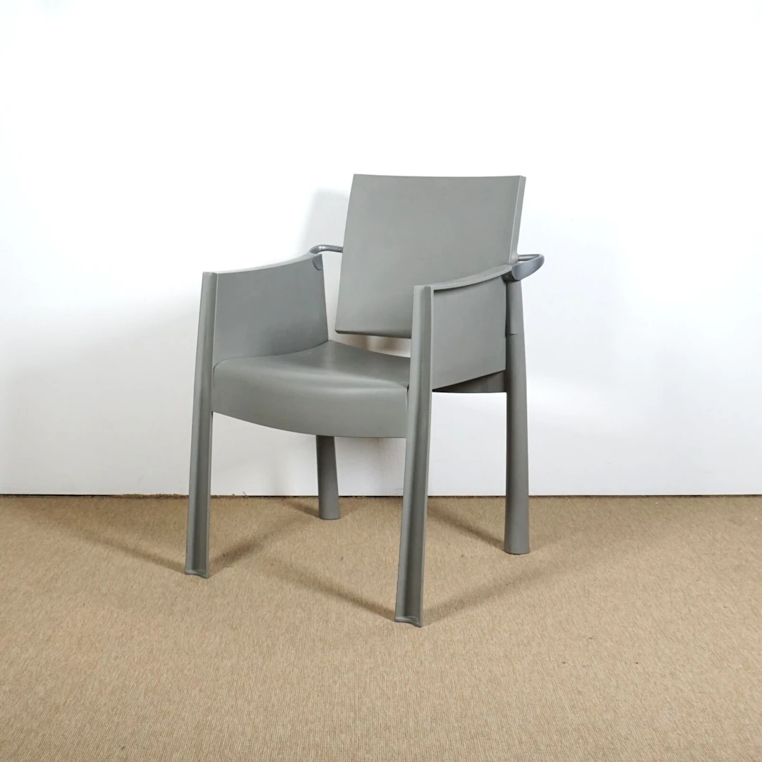 Philippe STARCK (1949) - Édition XO : Fauteuil "Club" en...